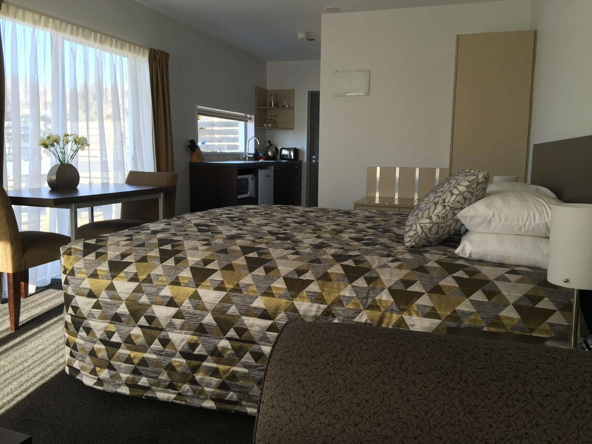 Airport Delta Motel Крайстчърч Екстериор снимка